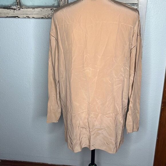 Vince Silk Blouse Light Brown Deep V Neck Long Sleeve Side Slit Tops Women's Siz - Picture 9 of 12